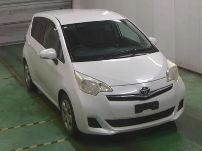 Toyota RACTIS  с аукциона в Японии