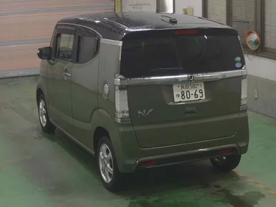 Honda N BOX SLASH