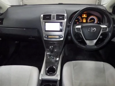 Toyota AVENSIS WAGON