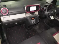 Toyota PASSO лот № 3089 оценка 4  с аукциона в Японии 4