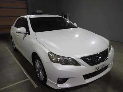 Toyota MARK X  с аукциона в Японии