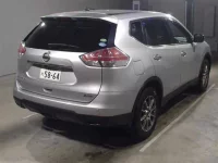 Nissan X-TRAIL лот № 3002 оценка 3.5  с аукциона в Японии 1