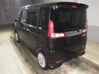 Suzuki SPACIA лот № 2041 оценка 3.5  с аукциона в Японии 3