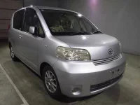 Toyota PORTE лот № 3131 оценка 3  с аукциона в Японии 2