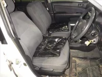 Toyota SUCCEED лот № 3199 оценка 3.5  с аукциона в Японии 8