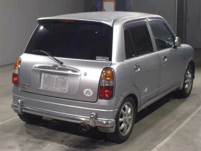 Daihatsu MIRA