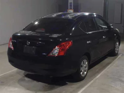 Nissan TIIDA LATIO