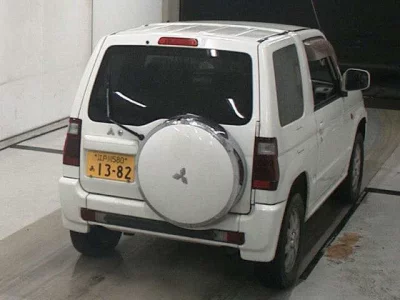 Mitsubishi PAJERO MINI