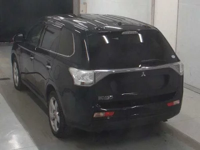 Mitsubishi OUTLANDER PHEV