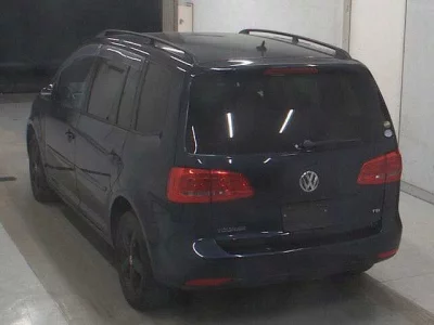 Volkswagen GOLF TOURAN