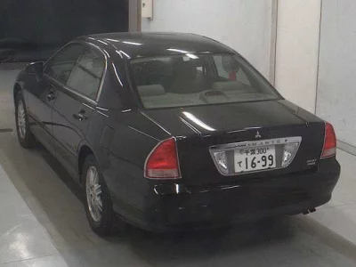 Mitsubishi DIAMANTE
