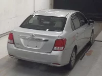 Toyota COROLLA AXIO лот № 1070 оценка R  с аукциона в Японии 4