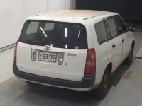 Toyota SUCCEED лот № 5167 оценка 3  с аукциона в Японии 3