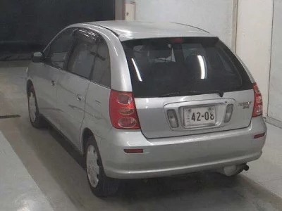 Toyota NADIA  с аукциона в Японии