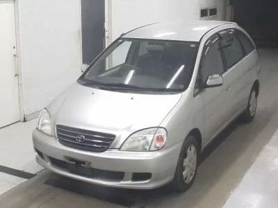 Toyota NADIA  с аукциона в Японии