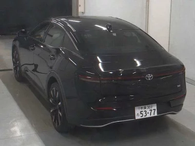 Toyota CROWN CROSSOVER