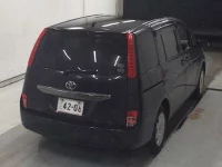 Toyota ISIS лот № 5341 оценка R  с аукциона в Японии 3