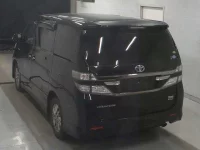 Toyota VELLFIRE лот № 1073 оценка 3.5  с аукциона в Японии 1