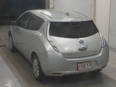 Nissan LEAF  с аукциона в Японии