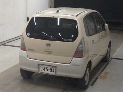 Nissan MOCO  с аукциона в Японии