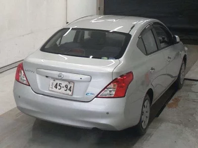 Nissan TIIDA LATIO