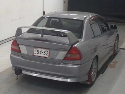Mitsubishi LANCER