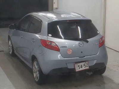 Mazda DEMIO