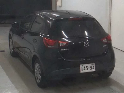 Mazda DEMIO  с аукциона в Японии