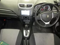 Suzuki SWIFT лот № 3055 оценка 3  с аукциона в Японии 2