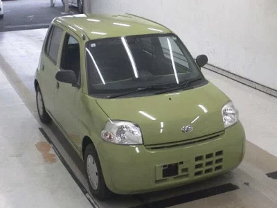 Daihatsu Esse