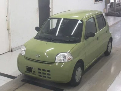 Daihatsu Esse