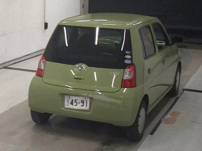 Daihatsu Esse