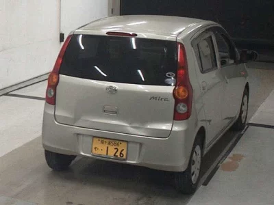 Daihatsu MIRA