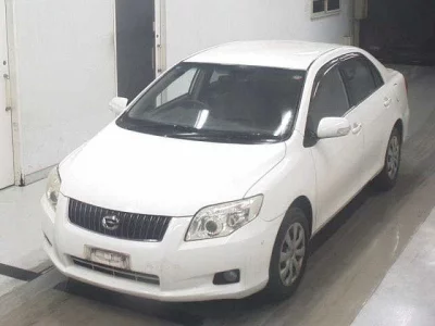 Toyota COROLLA AXIO  с аукциона в Японии
