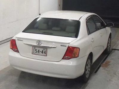 Toyota COROLLA AXIO  с аукциона в Японии