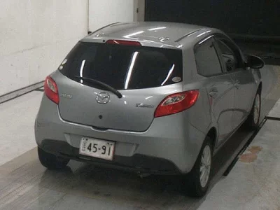 Mazda DEMIO