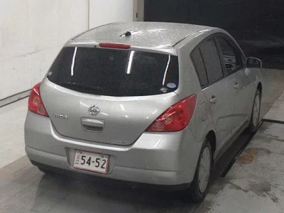 Nissan TIIDA
