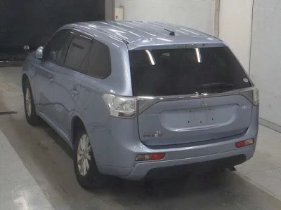 Mitsubishi OUTLANDER PHEV