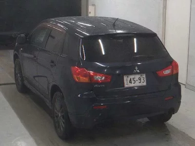 Mitsubishi RVR