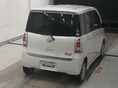 Daihatsu TANTO EXE