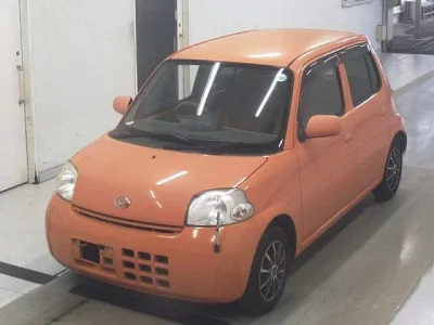 Daihatsu Esse