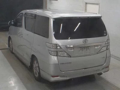 Toyota VELLFIRE  с аукциона в Японии