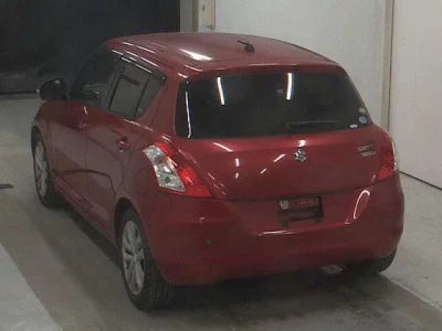 Suzuki SWIFT  с аукциона в Японии