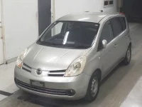 Nissan NOTE лот № 5811 оценка 4  с аукциона в Японии 2