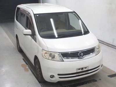 Nissan SERENA  с аукциона в Японии