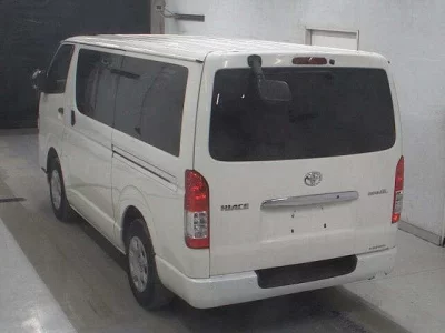 Toyota HIACE VAN  с аукциона в Японии