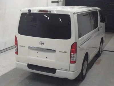 Toyota HIACE VAN  с аукциона в Японии
