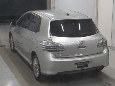 Toyota BLADE
