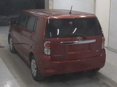 Toyota COROLLA RUMION