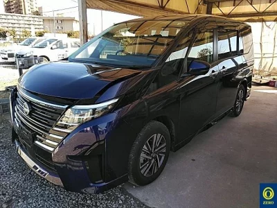 Nissan SERENA  с аукциона в Японии